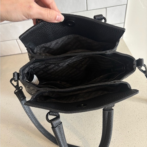 Steve Madden Embossed Leather Crossbody shoulder Tote Bag Purse Black EUC Mint - Picture 10 of 10